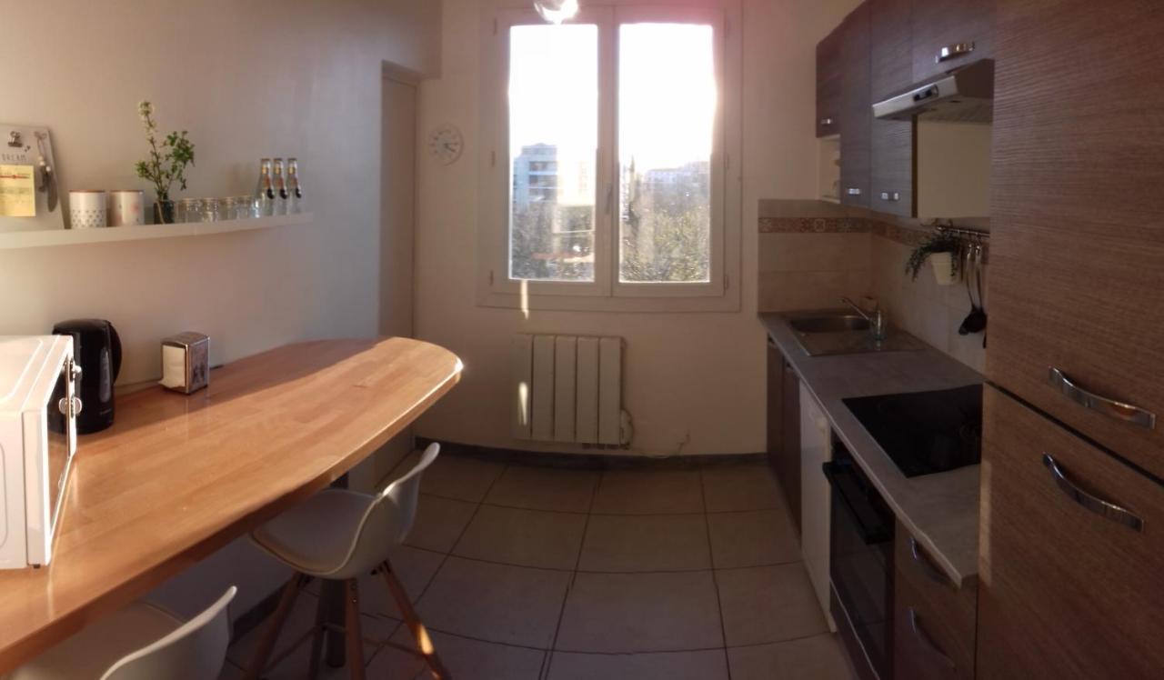 Proche Des Remparts A Avignon Apartment Luaran gambar